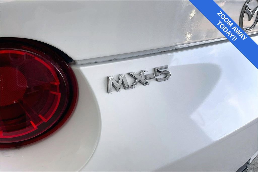 Used 2023 MAZDA MX-5 Miata Grand Touring image 38