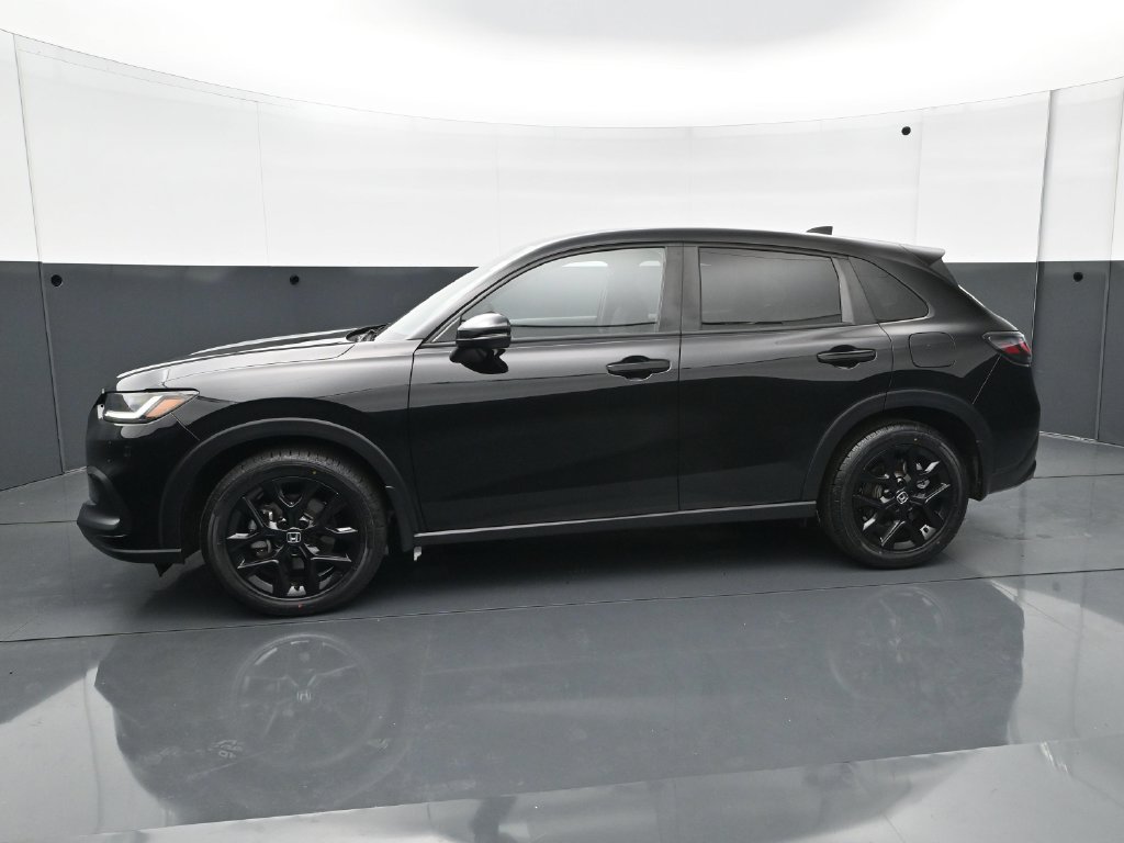 Used 2024 Honda HR-V Sport image 3