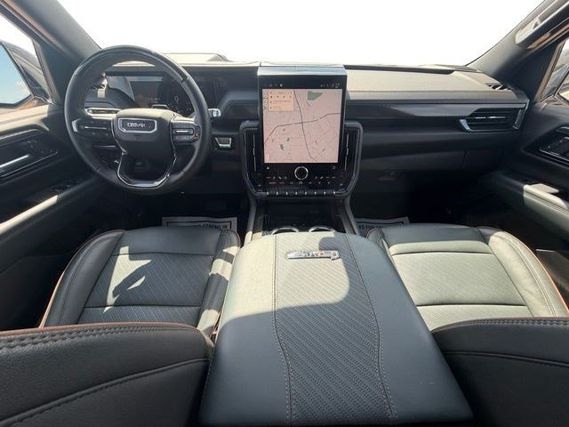 Used 2026 GMC Yukon XL AT4 w/ AT4 Premium Plus Package AWD/4WD image 12