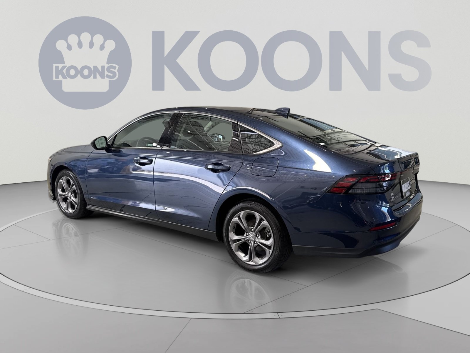 Used 2024 Honda Accord EX image 8