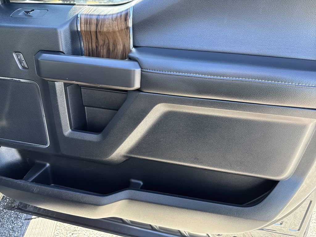 Used 2020 Ford F150 Lariat w/ Equipment Group 502A Luxury image 14