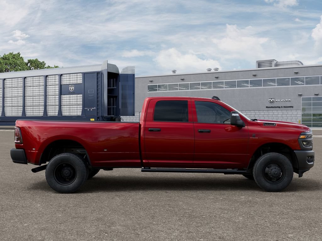 New 2026 RAM 3500 Tradesman AWD/4WD image 21