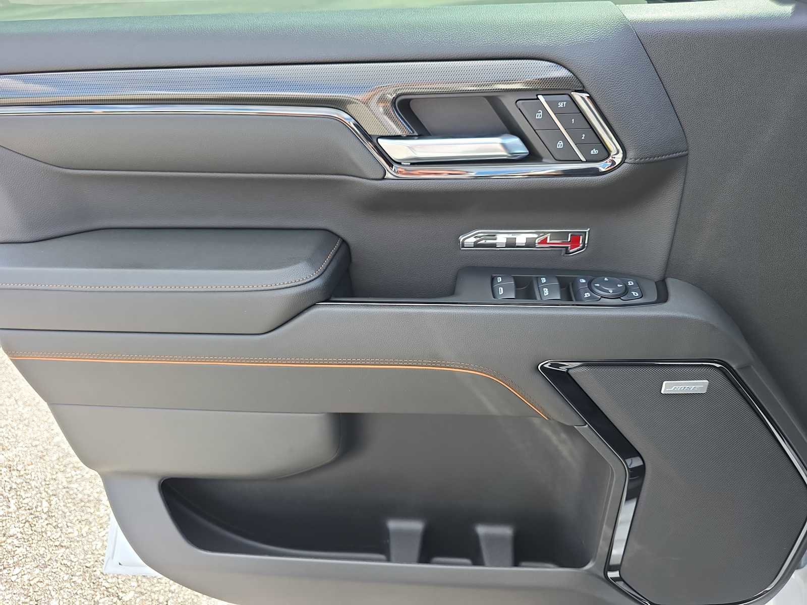 Used 2024 GMC Sierra 1500 AT4 w/ Technology Package image 27