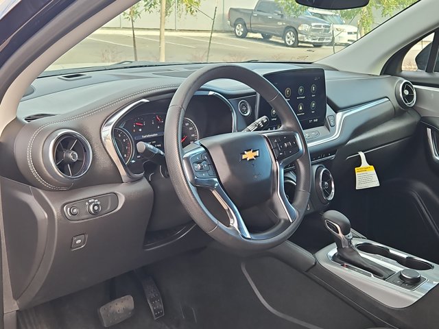 Used 2026 Chevrolet Blazer LT FWD image 10