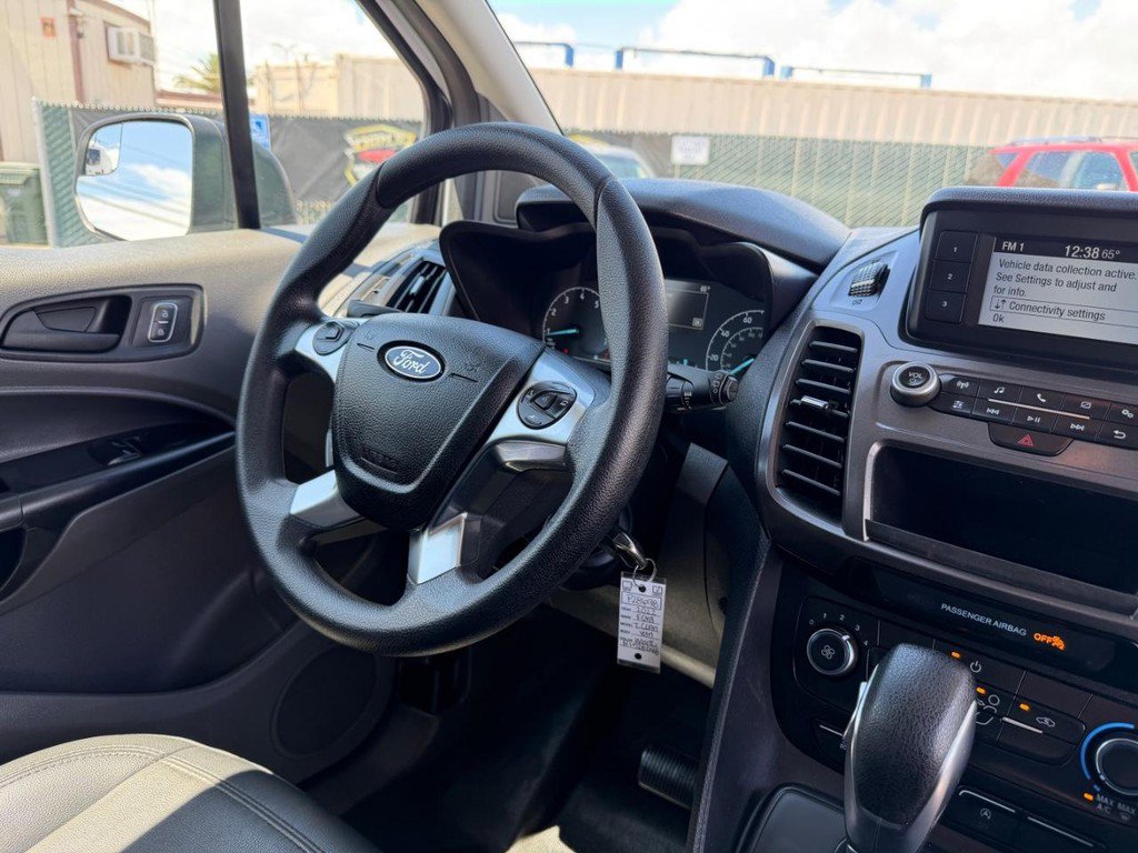 Used 2022 Ford Transit Connect XL FWD image 31