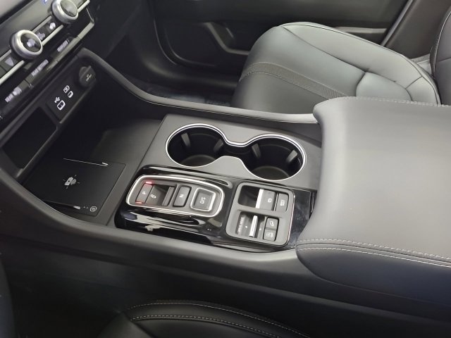 Used 2025 Honda Pilot Touring image 36