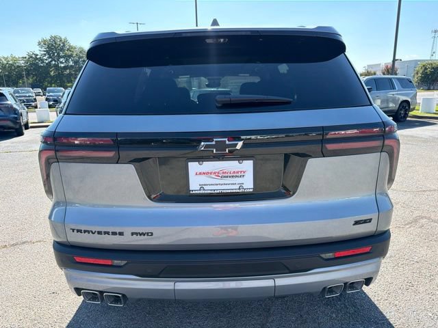 New 2027 Chevrolet Traverse Z71 w/ Driver Confidence Package AWD/4WD image 4