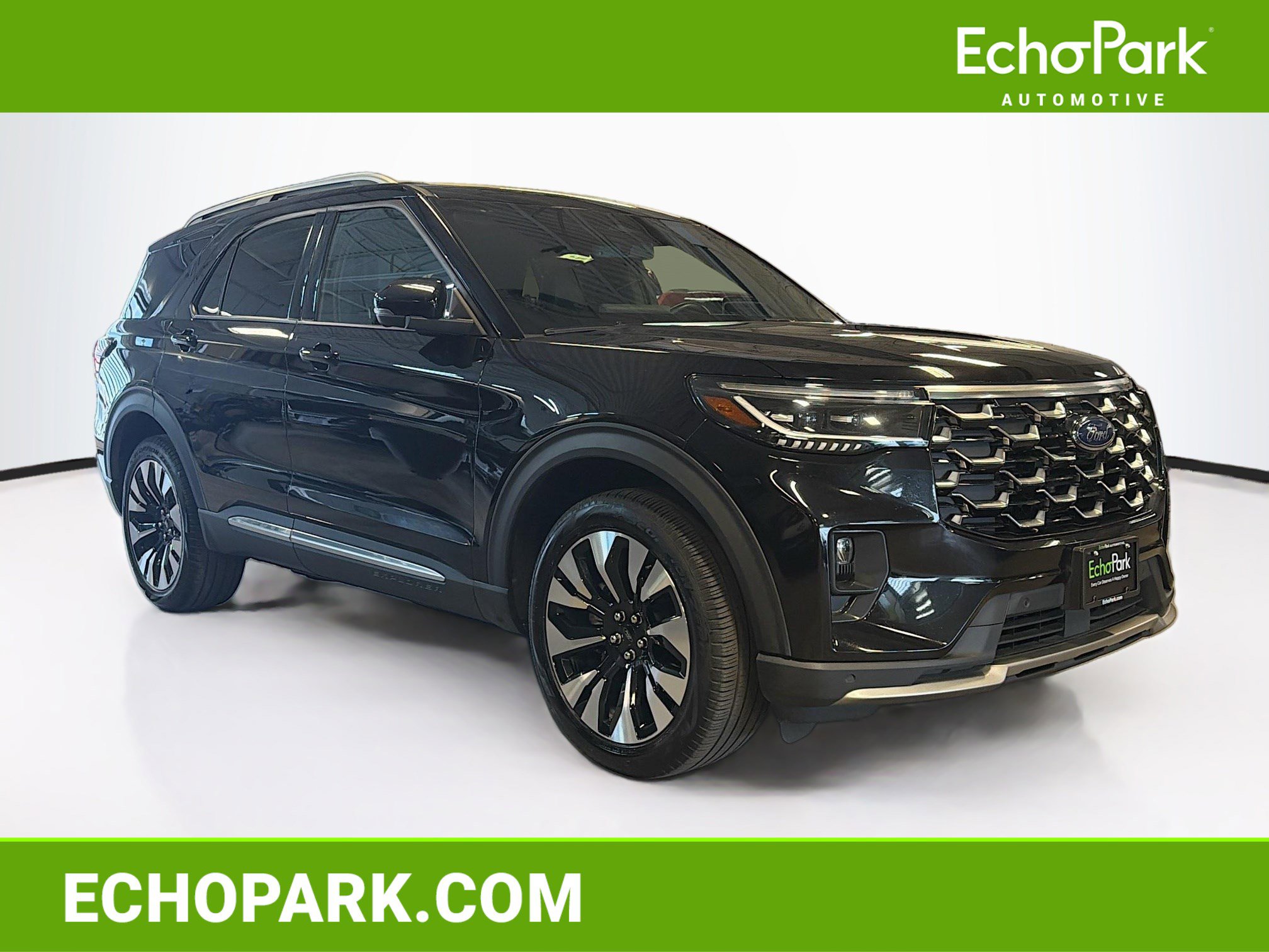 Used 2025 Ford Explorer Platinum w/ LUX Leather Package image 1