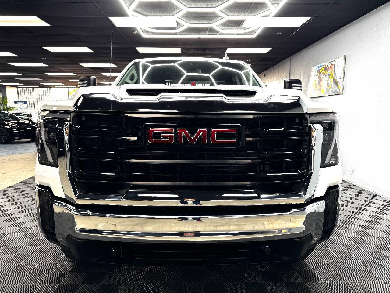 Used 2024 GMC Sierra 2500 Pro image 3
