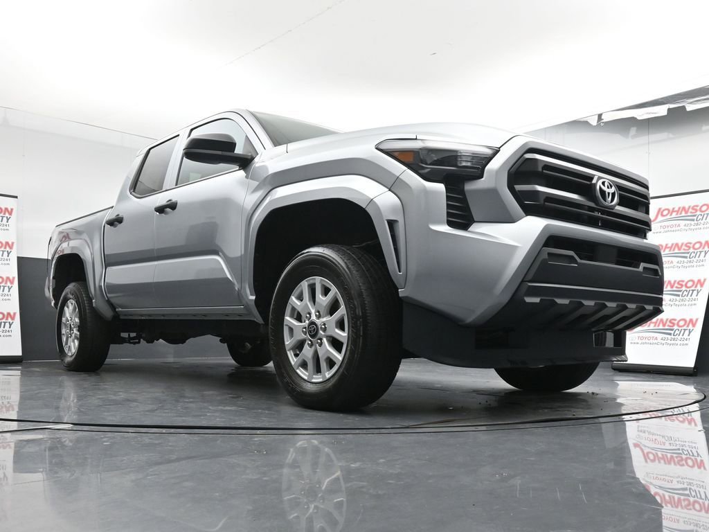 Used 2025 Toyota Tacoma SR image 34