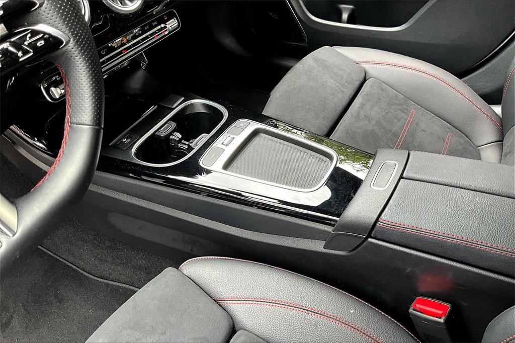 Certified 2024 Mercedes-Benz CLA 250 4MATIC image 14