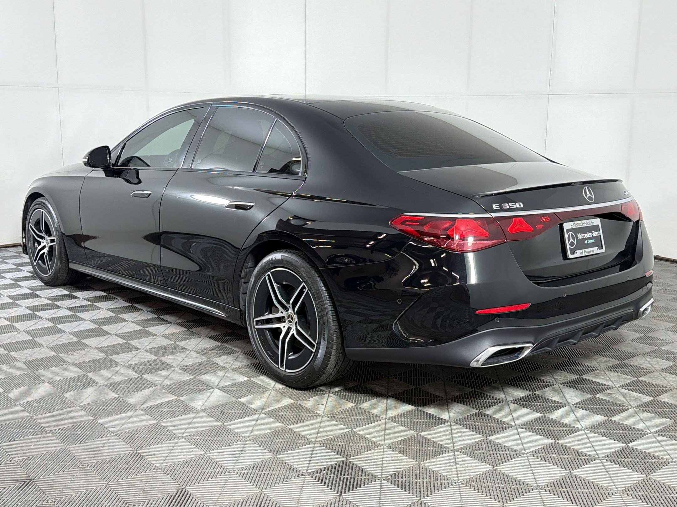 Certified 2025 Mercedes-Benz E 350 4MATIC Sedan image 3