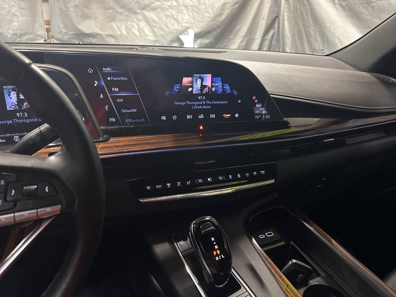 Used 2023 Cadillac Escalade ESV Premium Luxury w/ LPO, Floor Liner Package AWD/4WD image 27