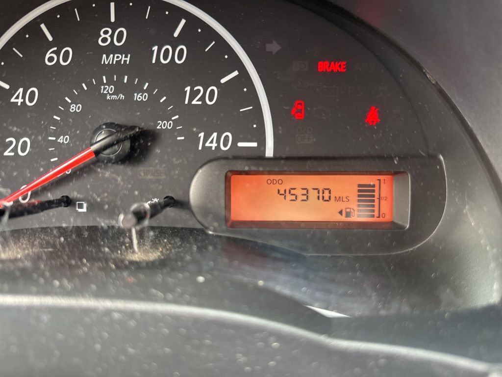 Used 2017 Nissan Versa S FWD image 1