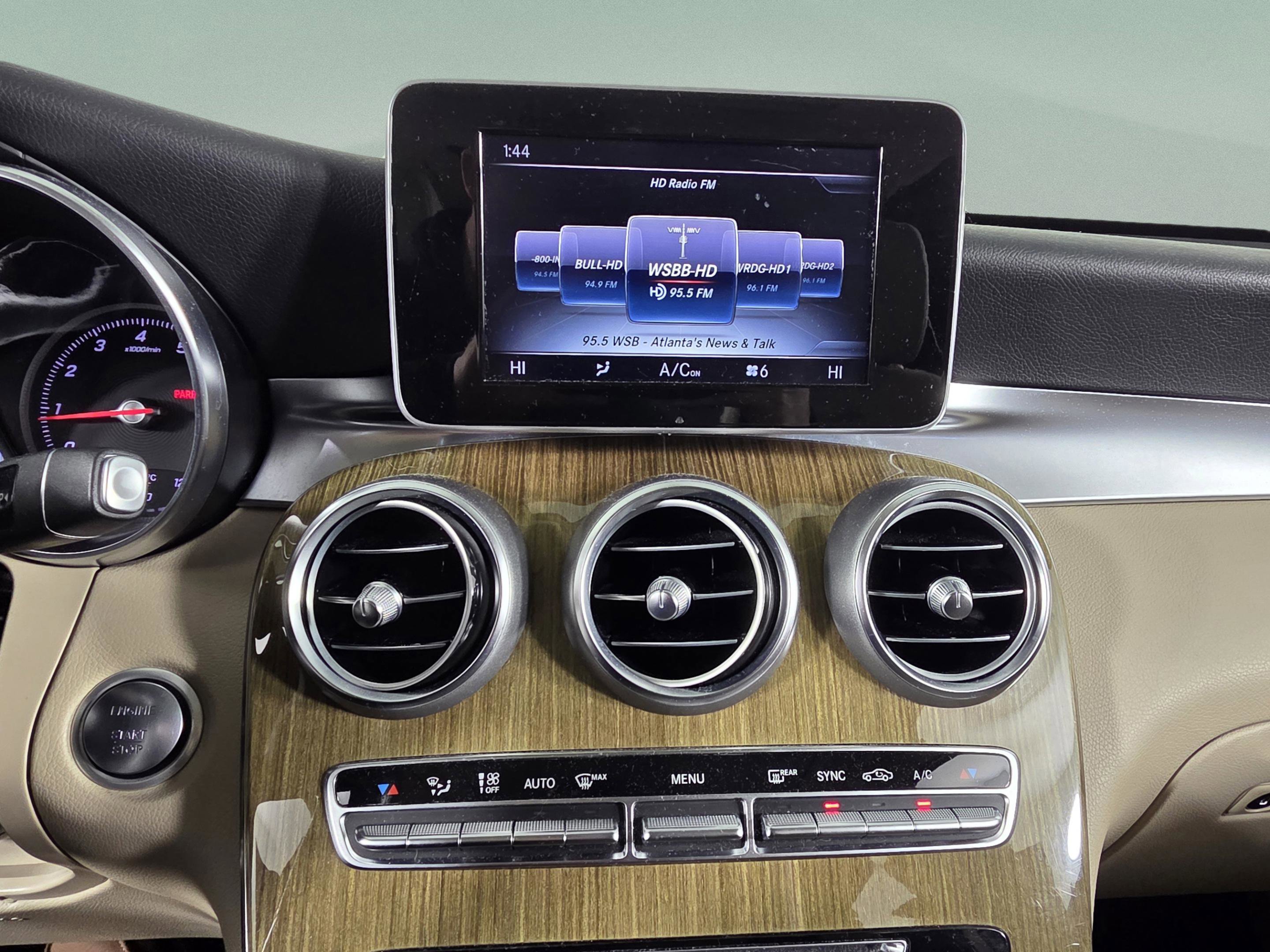 Used 2017 Mercedes-Benz GLC 300 image 19