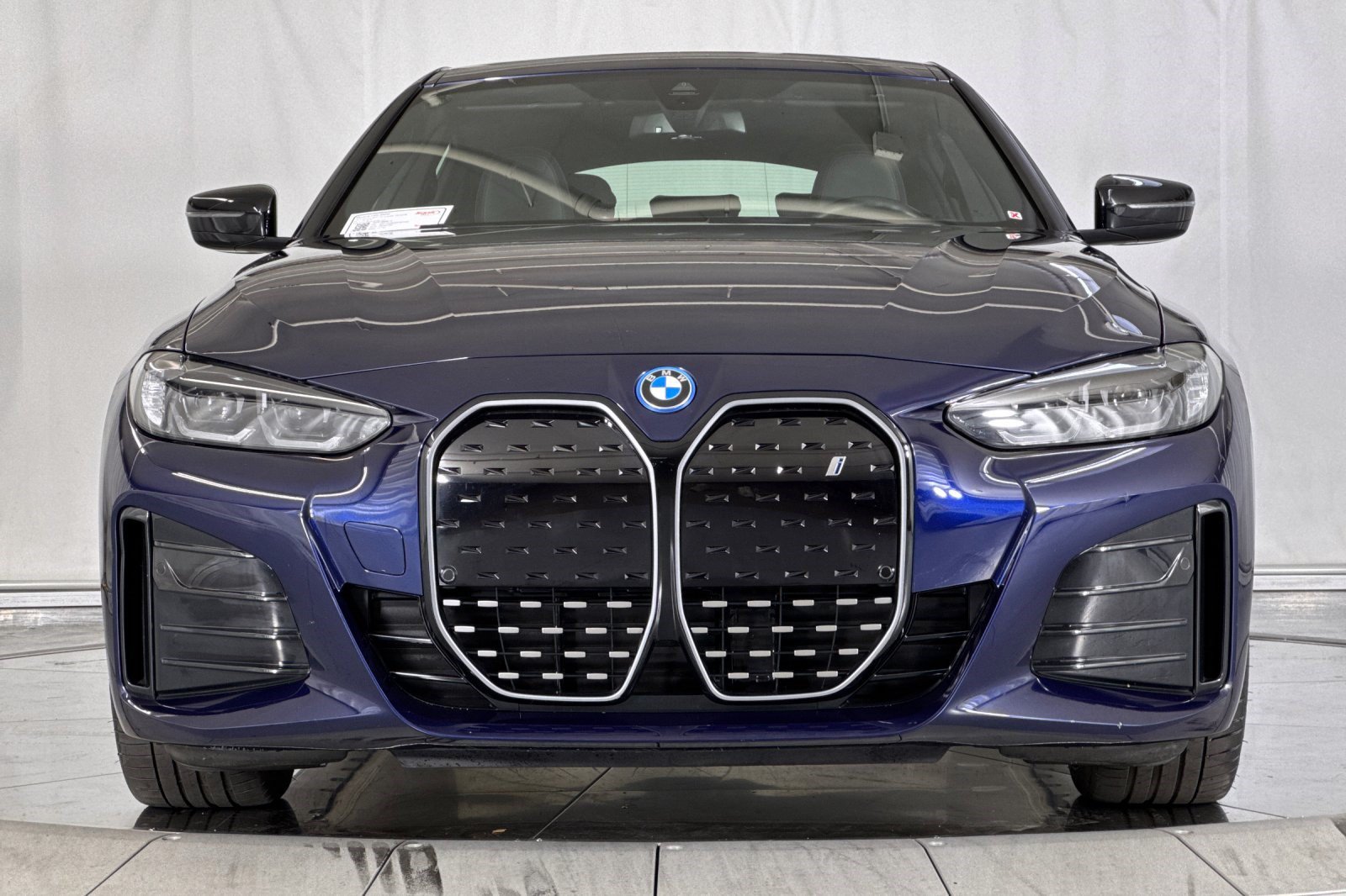 Used 2024 BMW i4 eDrive40 w/ M Sport Package RWD image 6