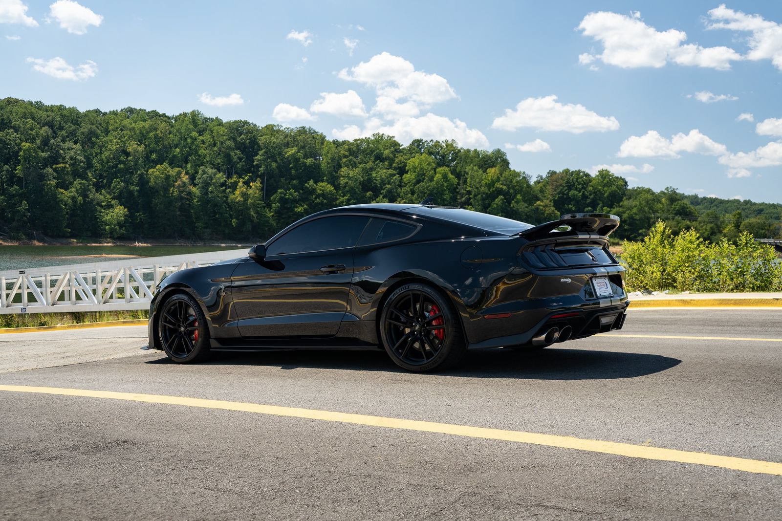 Used 2021 Ford Mustang Shelby GT500 w/ Technology Package RWD image 50
