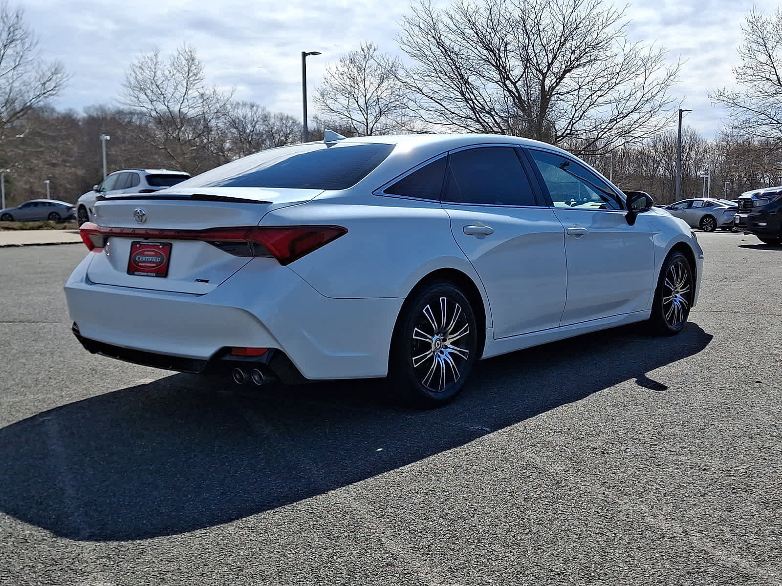Certified 2019 Toyota Avalon XSE w/ All Weather Liner Package image 5