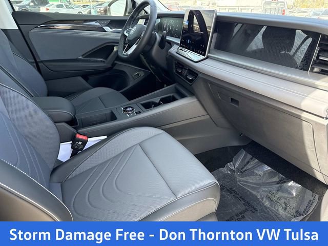 New 2026 Volkswagen Tiguan SE AWD/4WD image 16