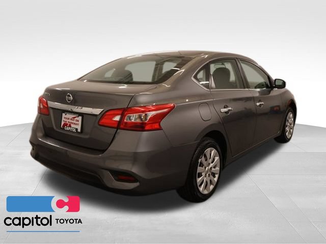 Used 2018 Nissan Sentra S FWD image 4