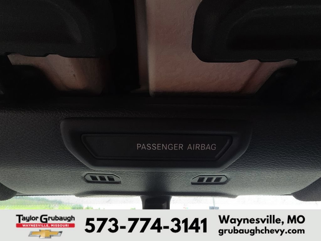 Used 2021 Jeep Wrangler Unlimited Rubicon w/ LED Lighting Group AWD/4WD image 24