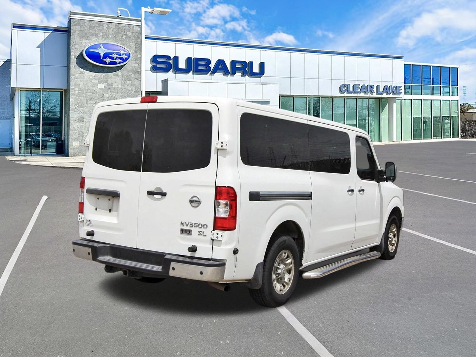 Used 2016 Nissan NV 3500 SL RWD image 6