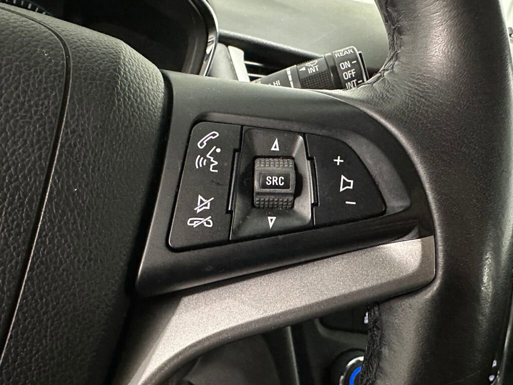 Used 2019 Chevrolet Trax LT w/ LT Convenience Package FWD image 15
