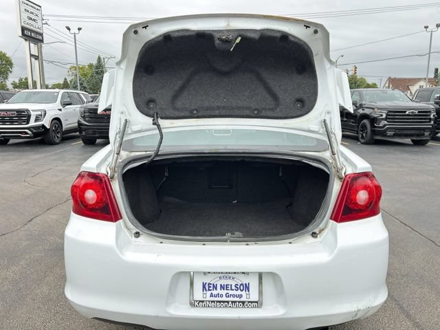 Used 2014 Dodge Avenger SE w/ Rallye Appearance Group FWD image 10