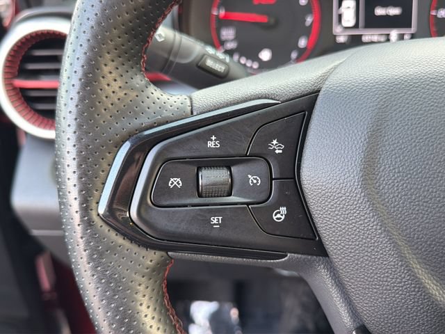 Certified 2024 Chevrolet Trax RS FWD image 22