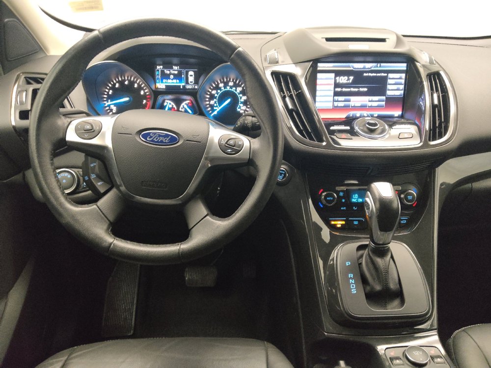 Used 2015 Ford Escape Titanium w/ Equipment Group 301A AWD/4WD image 22