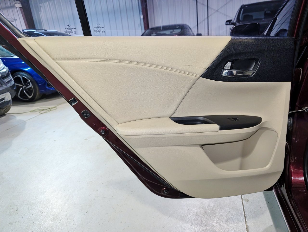 Used 2014 Honda Accord EX image 16