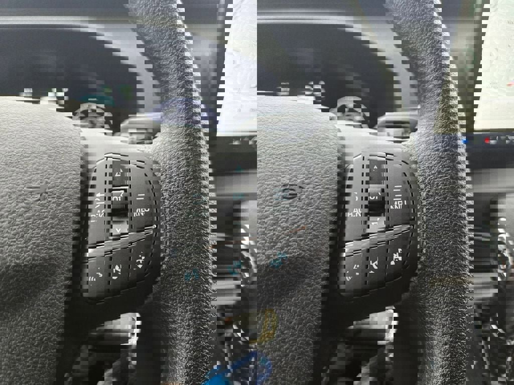 Used 2025 Ford Transit 250 148 Medium Roof image 17