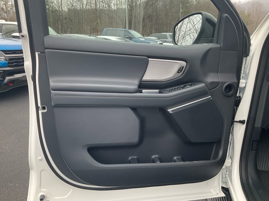 New 2026 Ford Expedition Max Active image 17