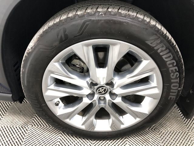 Used 2022 Toyota Highlander Limited image 29