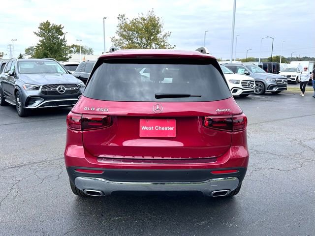 New 2026 Mercedes-Benz GLB 250 4MATIC image 8