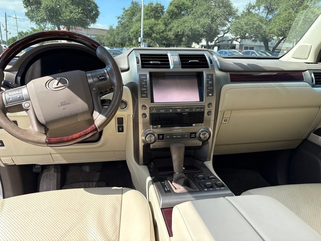 Used 2015 Lexus GX 460 Luxury AWD/4WD image 17