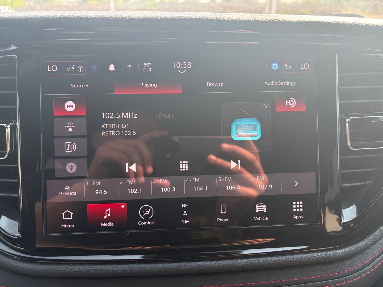 Used 2024 Dodge Durango GT AWD/4WD image 23