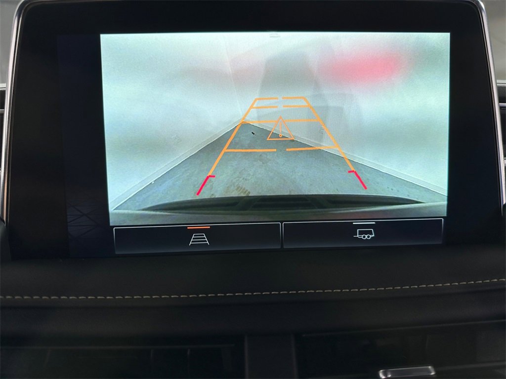 Used 2024 GMC Yukon SLT image 28