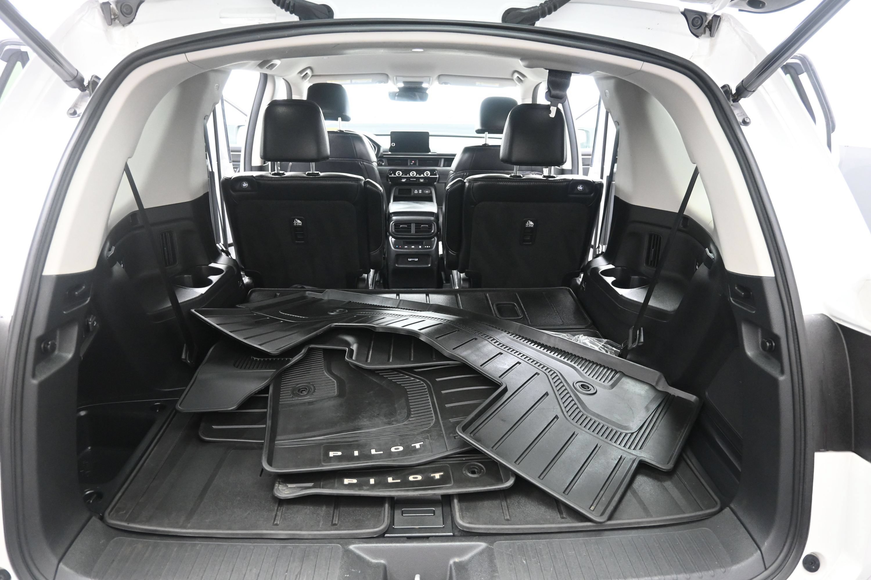 Used 2023 Honda Pilot EX-L image 12