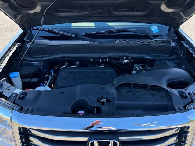 Used 2013 Honda Pilot Touring image 32