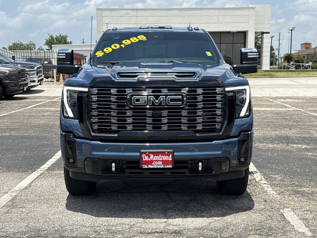Used 2026 GMC Sierra 2500 Denali Ultimate w/ Max Trailering Package AWD/4WD video 2