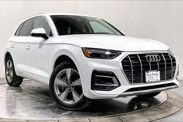 Used 2023 Audi Q5 2.0T Premium w/ Convenience Package image 10