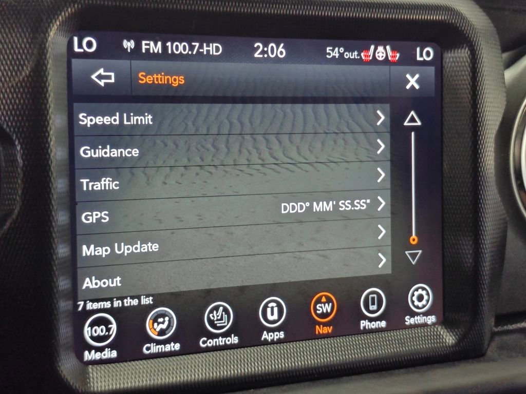 Used 2019 Jeep Wrangler Unlimited Sahara image 36