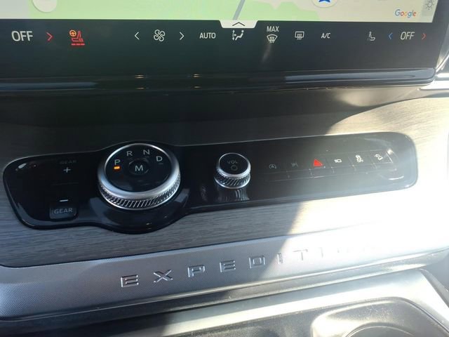 Used 2025 Ford Expedition Max Platinum image 22