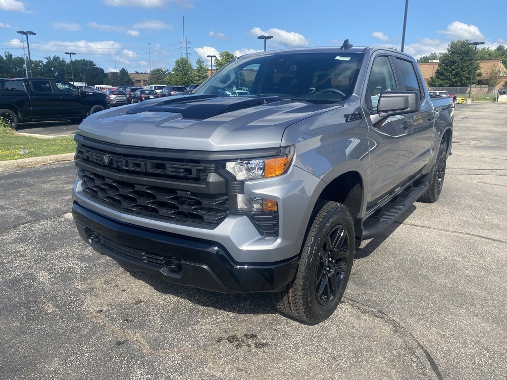 New 2026 Chevrolet Silverado 1500 Custom Trail Boss w/ Turbomax Blackout Package image 3