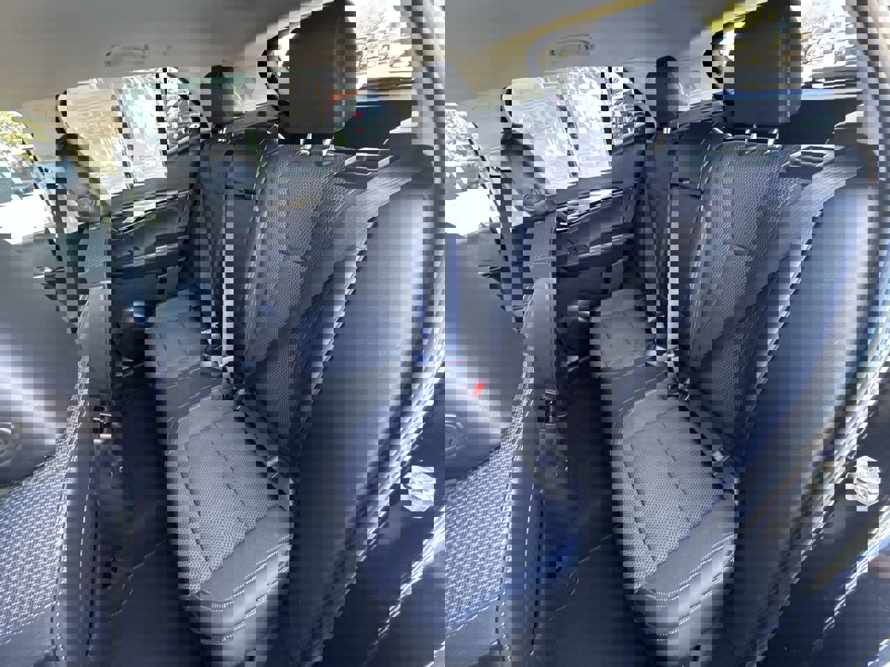 Used 2023 Buick Envision Preferred image 22