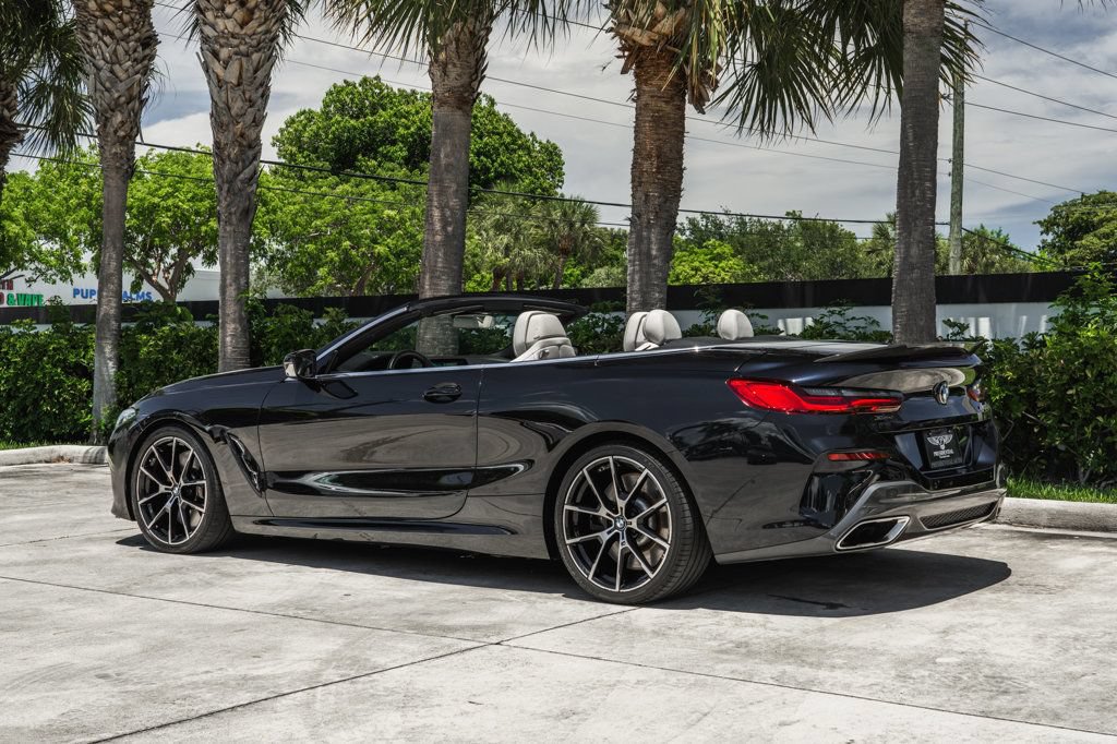 Used 2022 BMW M850i xDrive Convertible w/ Driving Assistance Package AWD/4WD image 5