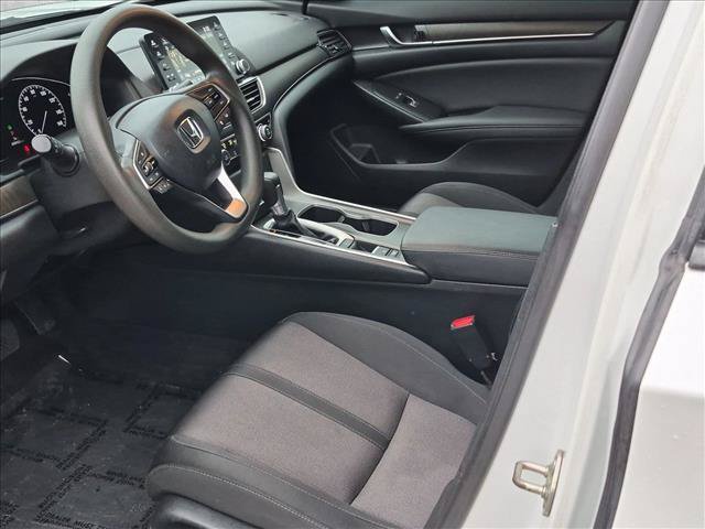 Used 2019 Honda Accord EX image 14