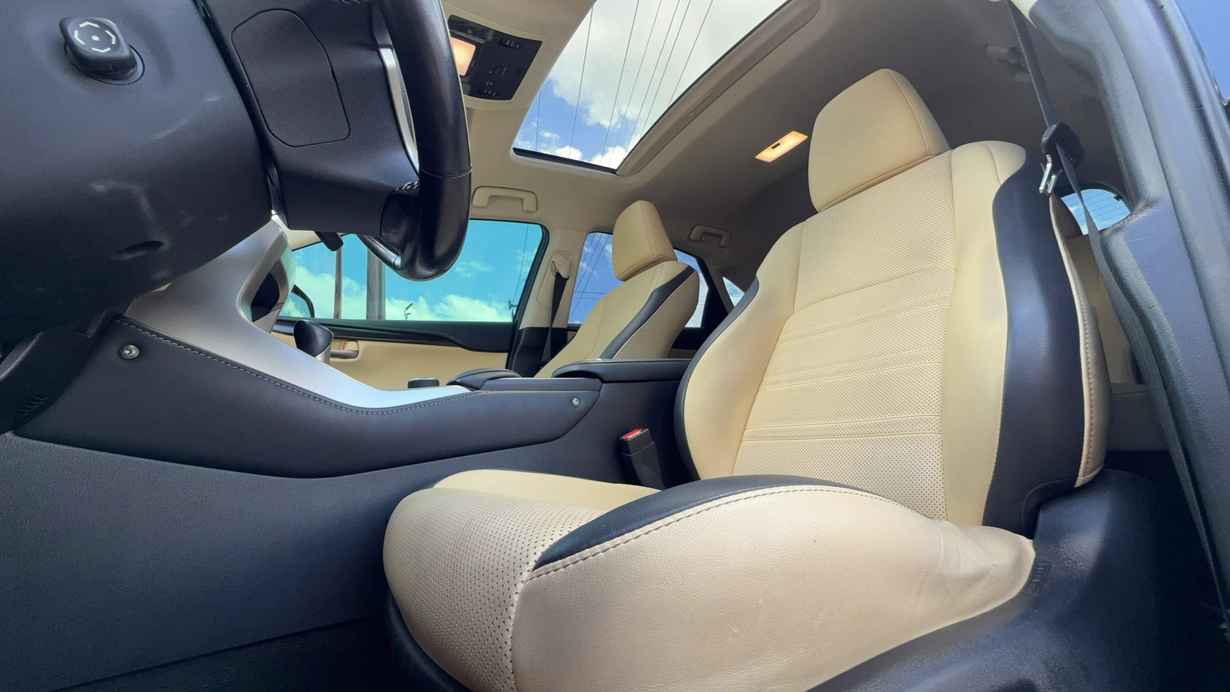 Used 2017 Lexus NX 200t FWD w/ Premium Package image 17