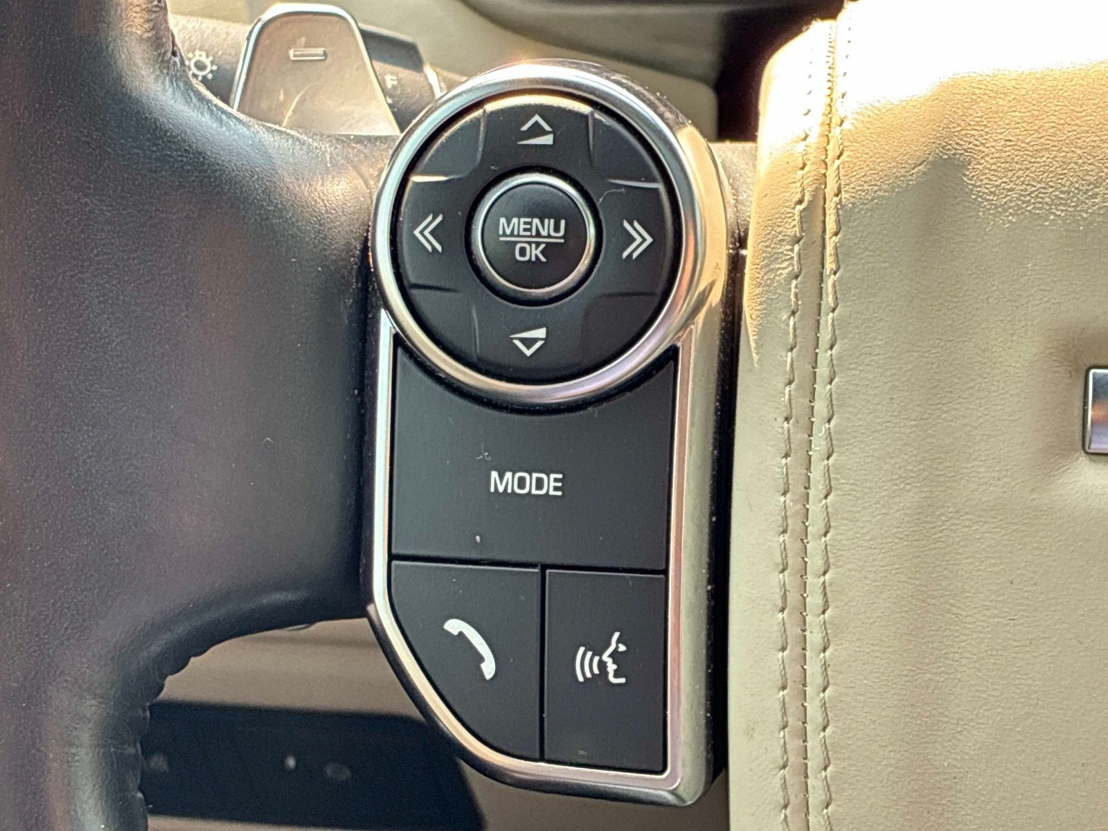 Used 2016 Land Rover Range Rover Autobiography AWD/4WD image 31